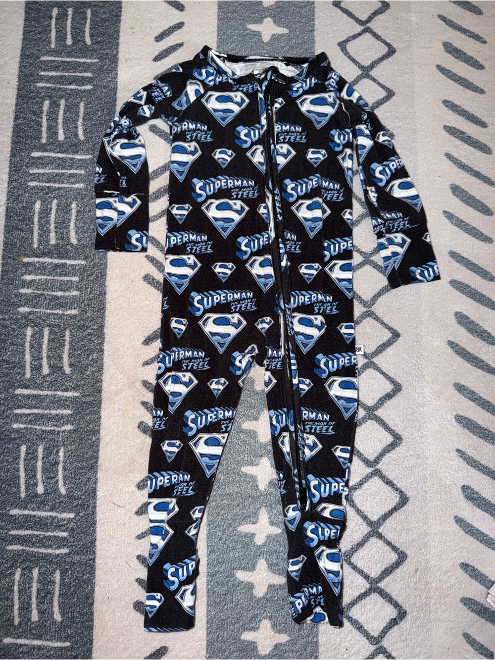 Bums & Roses Superman Zippy 6-12 month
